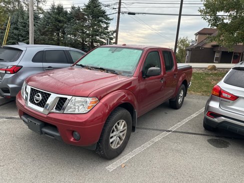 Used 2018 Nissan Frontier SV image 1