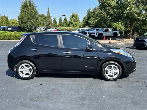Used 2014 Nissan Leaf SV w/ LED & Quick Charge Package image 3