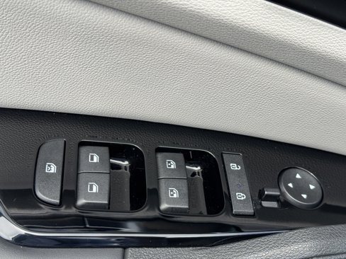 Certified 2023 Kia Sportage EX image 18