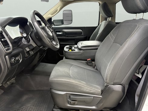 Used 2019 RAM 3500 Tradesman image 8