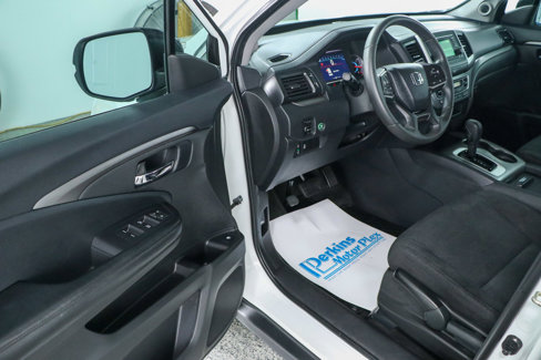 Used 2020 Honda Pilot LX image 3