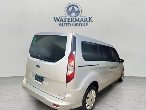 Used 2019 Ford Transit Connect XLT image 6