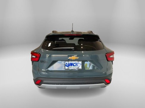 New 2025 Chevrolet Trax LT image 4