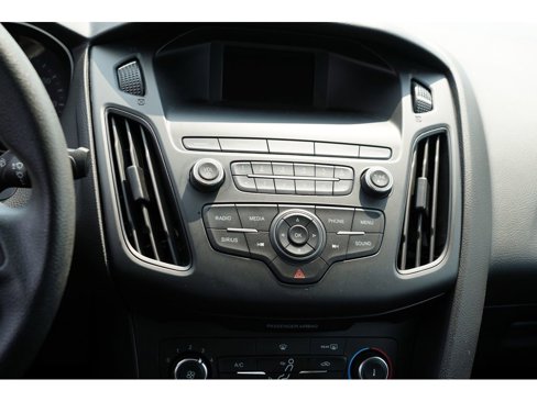 Used 2018 Ford Focus SE image 22
