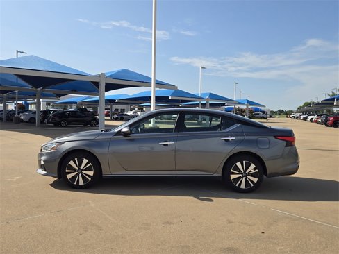 Used 2022 Nissan Altima 2.5 SV image 4