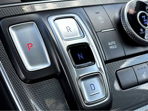 Used 2023 Hyundai Santa Fe SEL w/ Premium Package image 17