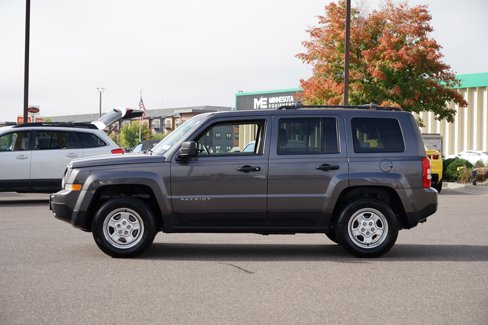 Used 2016 Jeep Patriot Sport image 6