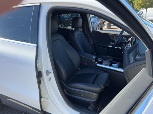 Used 2023 Mercedes-Benz GLA 250 4MATIC image 24