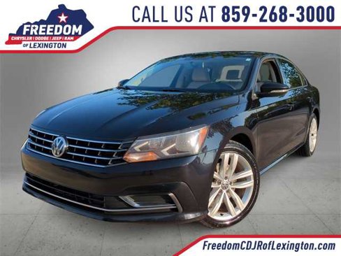 Used 2019 Volkswagen Passat 2.0T Wolfsburg image 1