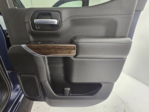 Used 2020 GMC Sierra 1500 SLE image 27