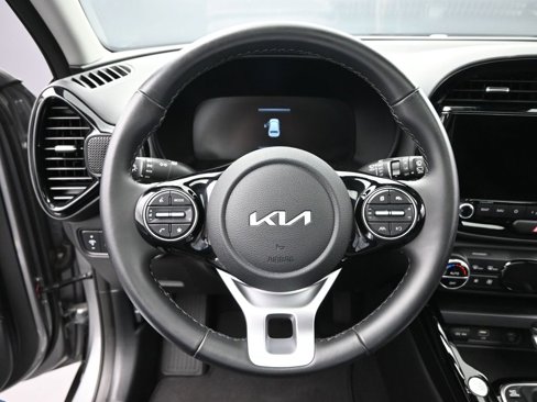 Used 2023 Kia Soul EX image 20