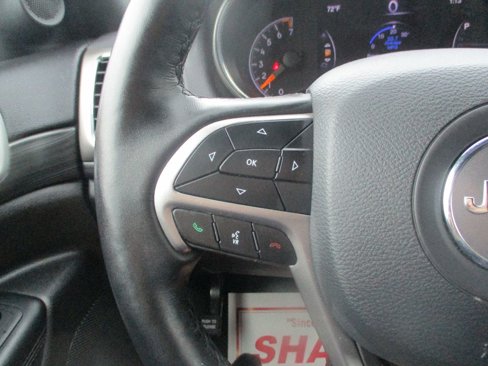 Used 2021 Jeep Grand Cherokee Laredo X image 11
