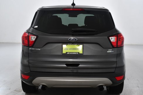 Used 2019 Ford Escape SE image 13