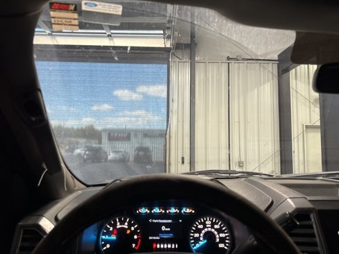 Used 2015 Ford F150 XLT w/ Equipment Group 302A Luxury image 7
