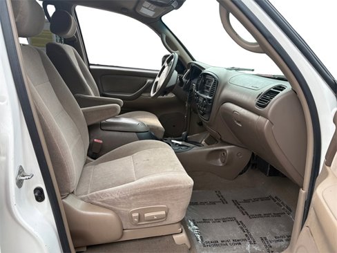 Used 2003 Toyota Sequoia SR5 image 11