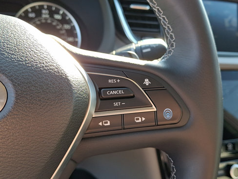Certified 2024 INFINITI QX50 Luxe image 21