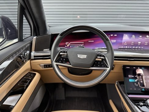 Used 2025 Cadillac Escalade IQ Sport 2 image 15