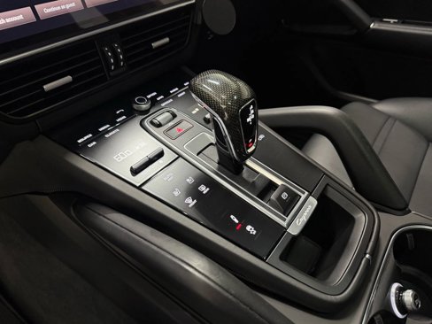 Used 2023 Porsche Cayenne GTS image 34