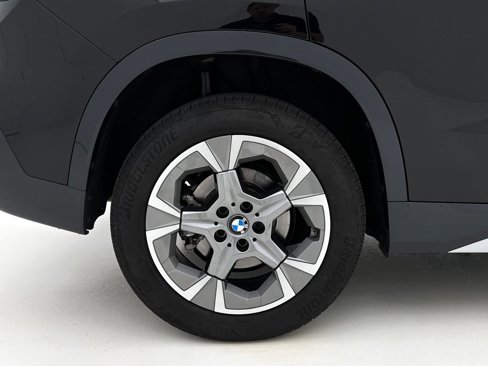 Certified 2025 BMW X1 xDrive28i w/ Convenience Package image 33