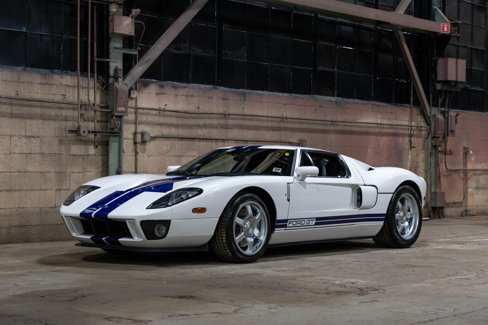 Used 2006 Ford GT image 8