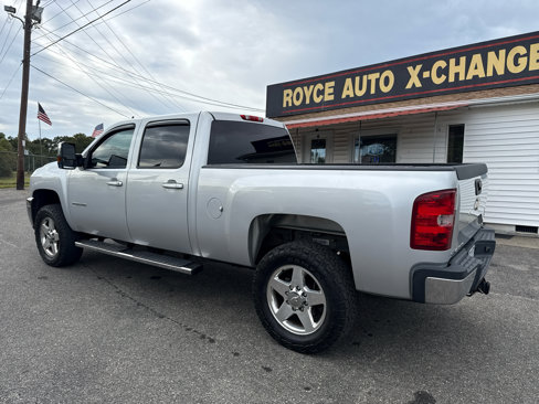 Used 2012 Chevrolet Silverado 2500 LTZ w/ Suspension Package, Off-Road image 5