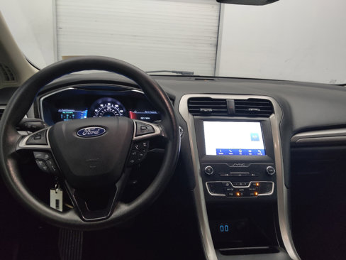 Used 2020 Ford Fusion S image 22