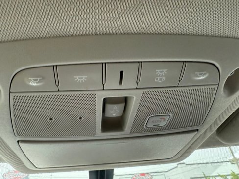 Used 2019 Nissan Pathfinder SL image 23