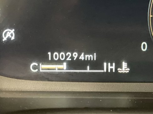 Used 2021 Lincoln Aviator Reserve image 6