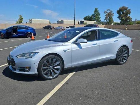 Used 2012 Tesla Model S Signature Performance image 1