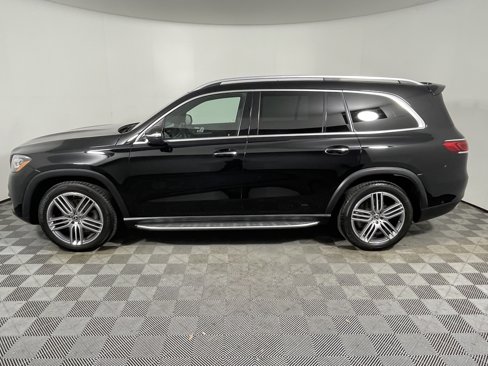 Used 2020 Mercedes-Benz GLS 450 4MATIC image 2