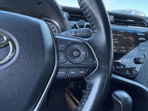 Used 2019 Toyota Camry LE image 27