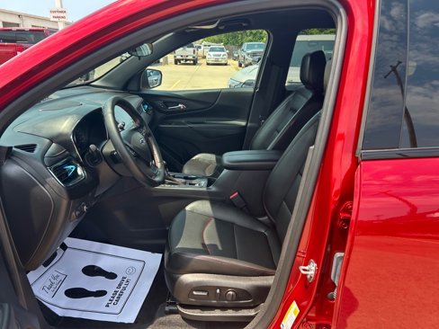Used 2024 Chevrolet Equinox RS w/ RS Leather Package image 11