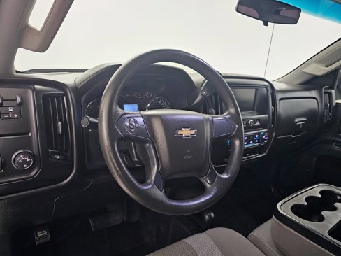 Used 2018 Chevrolet Silverado 2500 W/T image 8