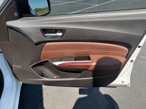 Used 2015 Acura TLX w/ Technology Package image 26