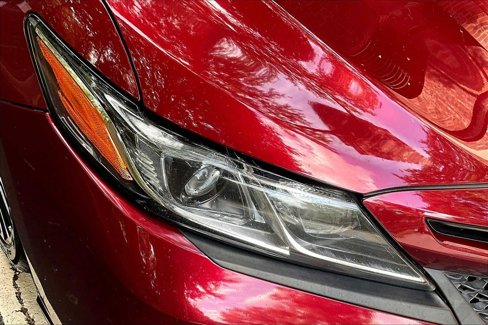 Used 2018 Toyota Camry SE w/ Convenience Package image 25