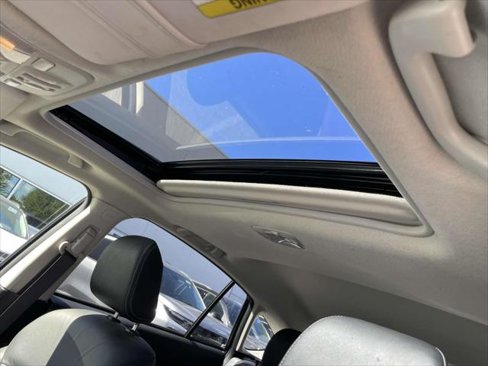 Used 2015 Subaru Crosstrek 2.0i Limited image 18