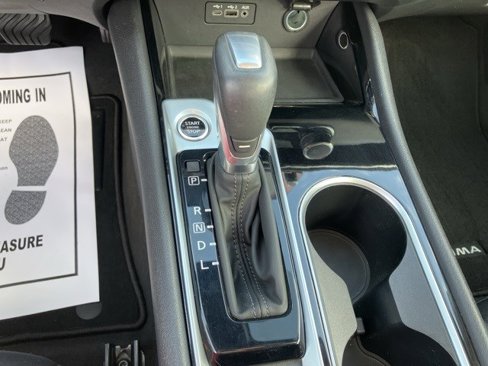 Used 2022 Nissan Altima 2.5 SV w/ SV Premium Package image 18
