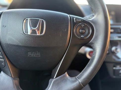 Used 2013 Honda Crosstour EX-L image 36
