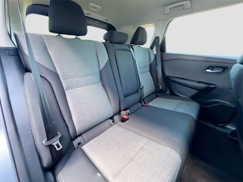 Used 2023 Nissan Rogue SV image 25