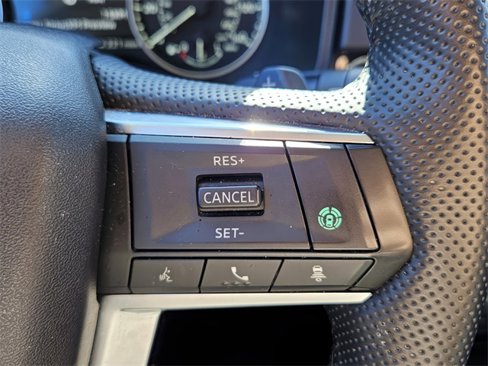Used 2024 Mitsubishi Outlander SE image 23
