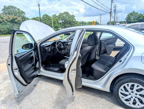 Used 2019 Toyota Corolla XLE image 13