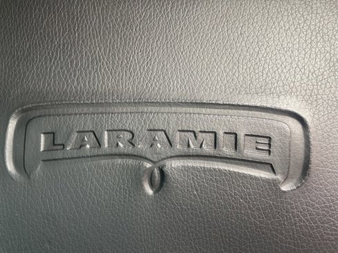 Used 2019 RAM 1500 Laramie w/ Convenience Group image 10