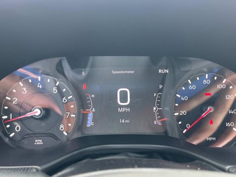 New 2025 Jeep Compass Latitude w/ Altitude Special Edition image 19