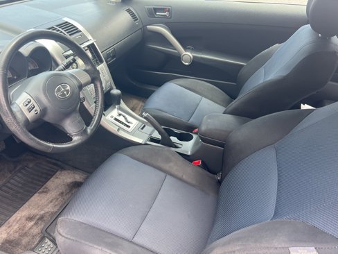 Used 2009 Scion tC image 2