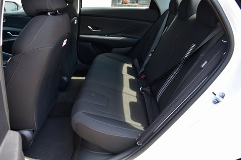 New 2025 Hyundai Elantra Blue image 20