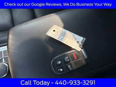 Used 2022 Jeep Grand Cherokee Limited image 29