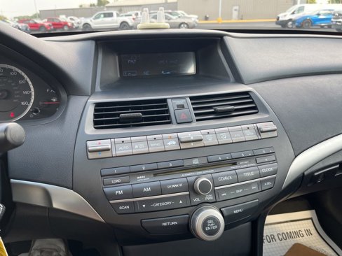 Used 2010 Honda Accord EX-L image 18