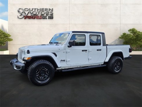 Used 2021 Jeep Gladiator Sport image 2