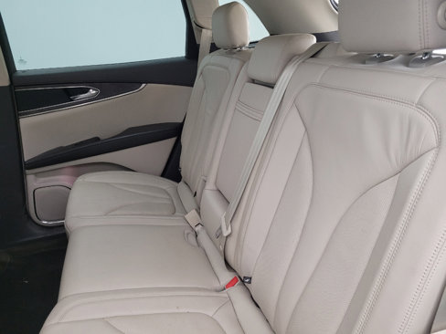 Used 2016 Lincoln MKX Select w/ Select Plus Package image 18