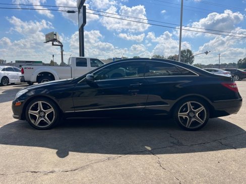 Used 2011 Mercedes-Benz E 350 Coupe image 11